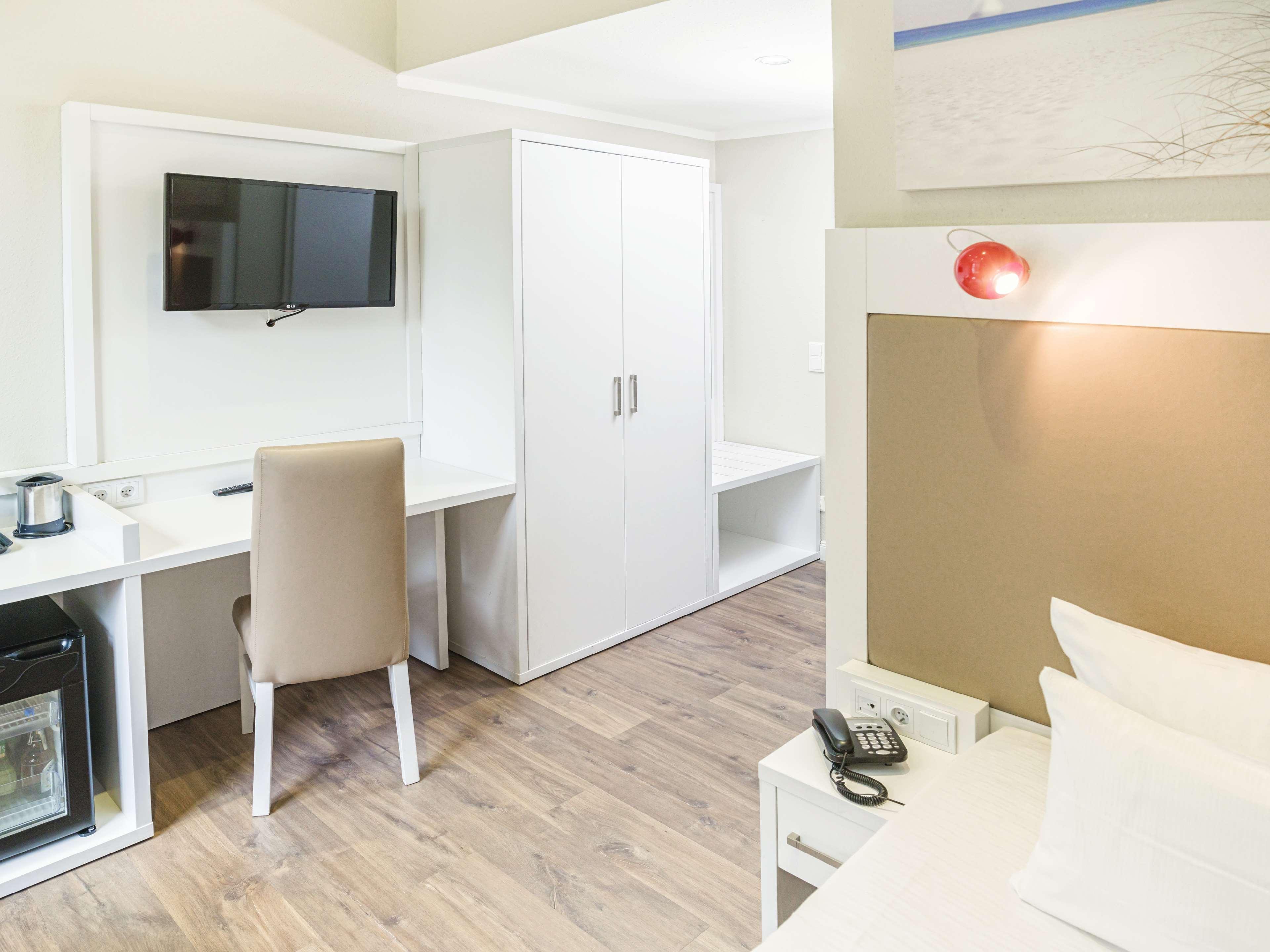 Hotel Domicil Hamburg By Golden Tulip Екстер'єр фото