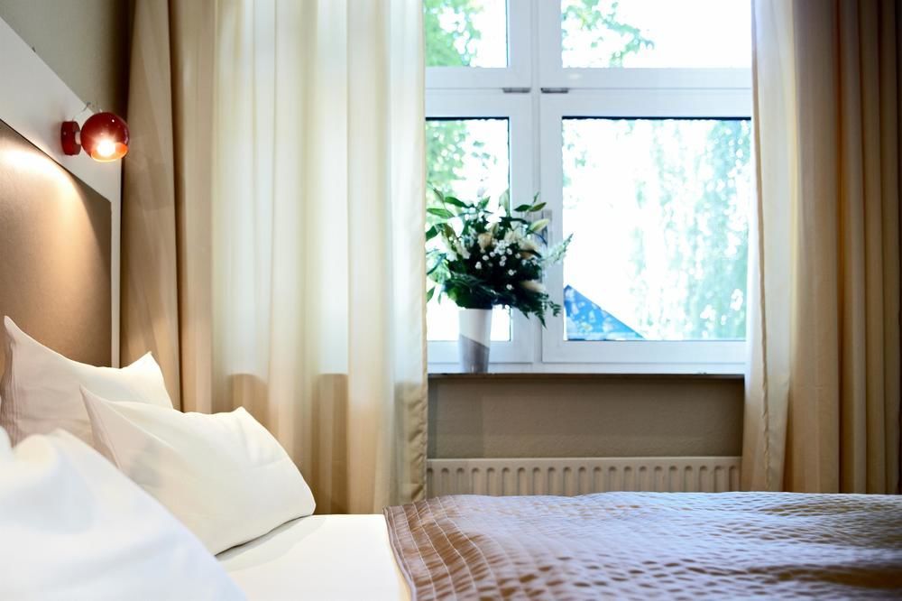 Hotel Domicil Hamburg By Golden Tulip Екстер'єр фото